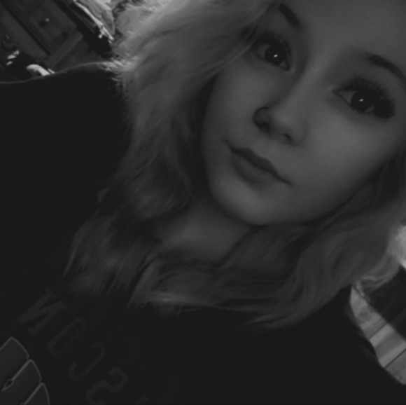 Meet your Posher, Autumn - Picture 1 of 1